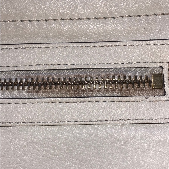 Coach wristlet - Picture 4 of 4